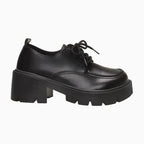 mocassin à lacets plateforme pour femme en noir sur fond uni