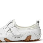 vue latérale droite du mocassin ajouré blanc avec bride