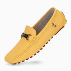 Mocassin boucle homme en similicuir coloris jaune, vue de trois quarts